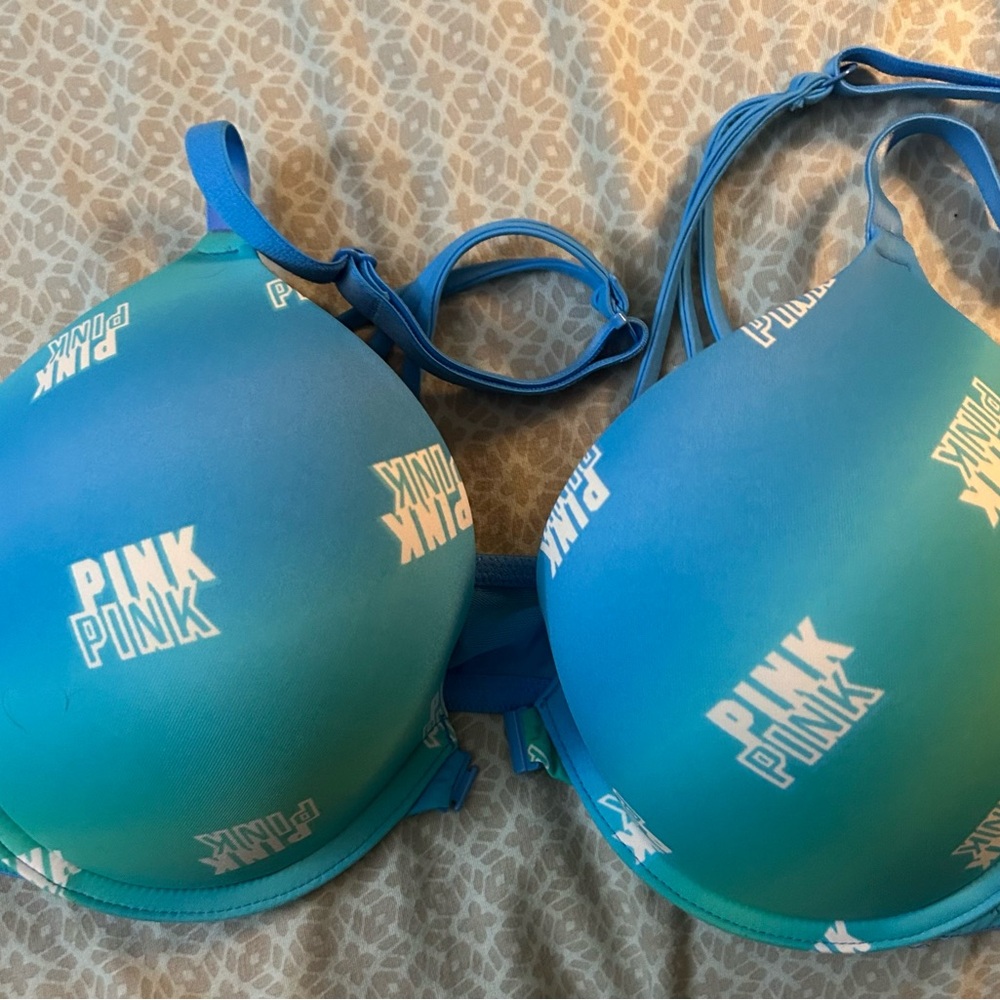 NWOT Pink Victoria secrets bra